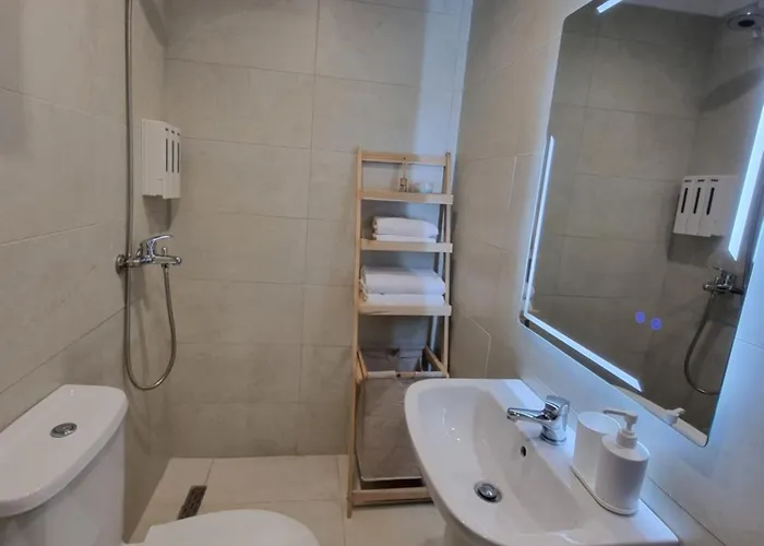 Zahra's Duplex In Lejlighed Tirana